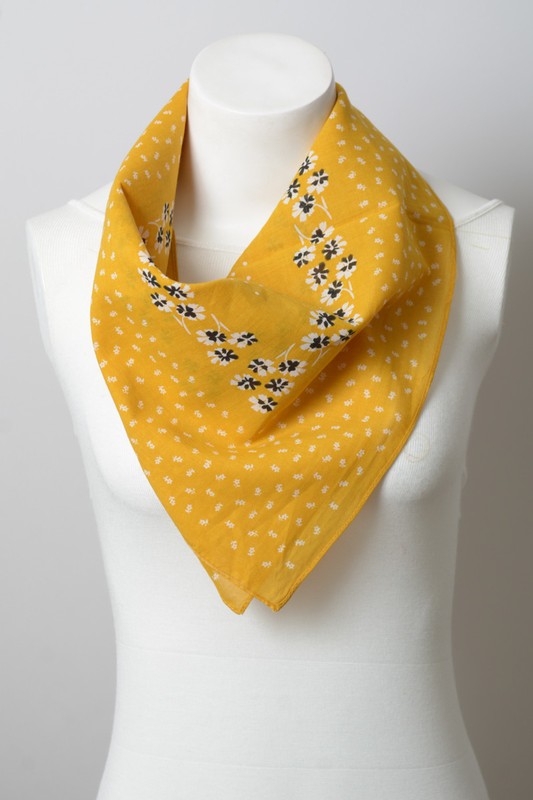 DOT AND FLORAL BANDANA SCARF