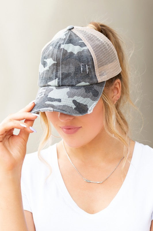 CC CAMO CRISS-CROSS PONYTAIL CAP