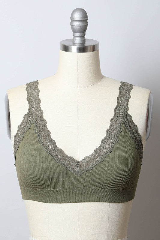 LACE TRIM PADDED BRALETTE