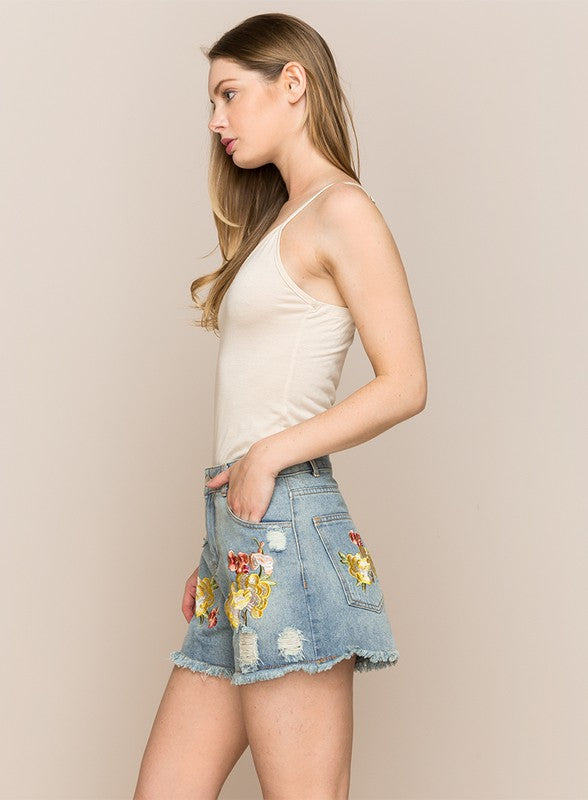 PLUS SIZE FLORAL EMBROIDERED DENIM SHORTS