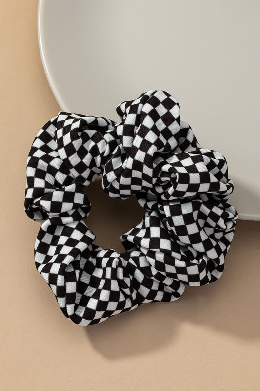 CHECK PATTERN SOFT SATIN SCRUNCHIES