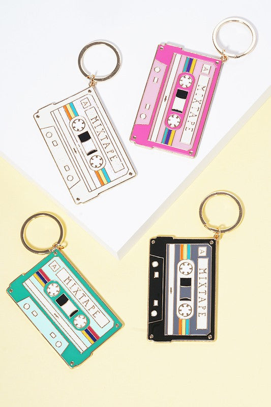 RETRO MIXTAPE KEYCHAIN