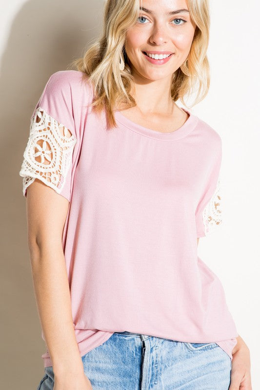 LACE PATCH TOP