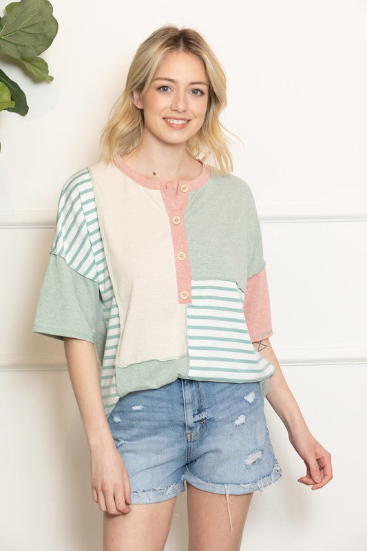 COLORBLOCK BUTTON KNIT TOP