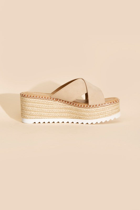 RAFFIA PLATFORM SLIDES