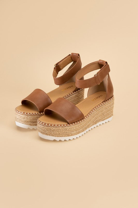 FALLON PLATFORM SANDALS