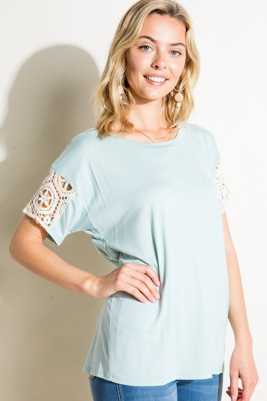 LACE PATCH TOP