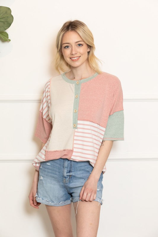 COLORBLOCK BUTTON KNIT TOP